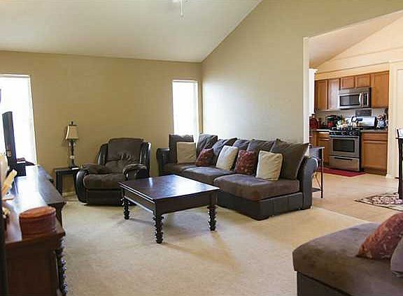 2nd image of 13228 Emerald Creek Dr
