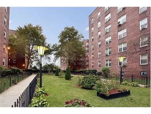 Sold by Douglas Elliman | media 7