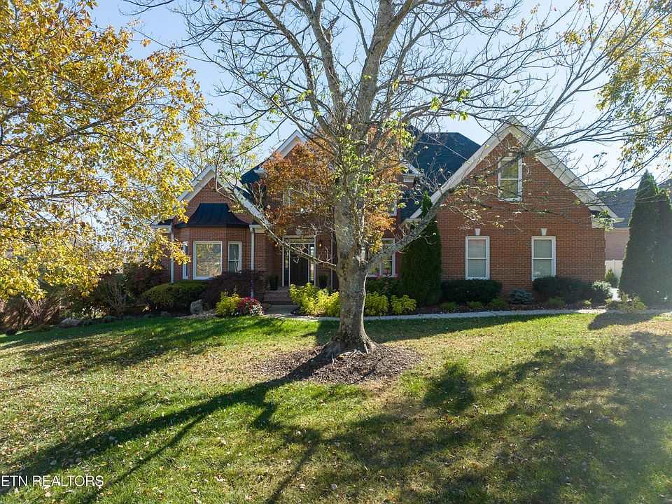 1st image of 717 Brixworth Blvd