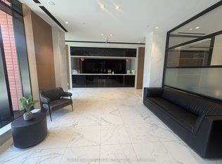 8 Tippett Rd #626, Toronto, ON M3H 0E7