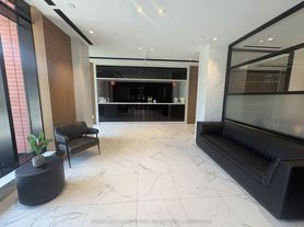 8 Tippett Rd