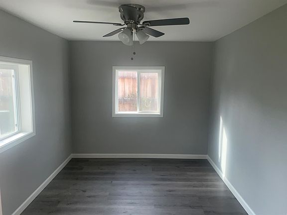 2nd image of 1117 Avalon Ave