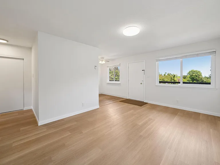 83 Pixley Ave #7 — Photo 6