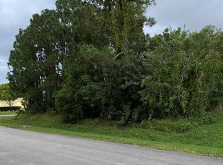 291 SW Crescent Ave, Pt Saint Lucie, FL 34953