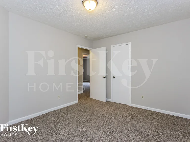 1207 Iron Gate Blvd — Photo 10