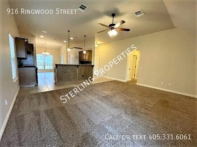 916 Ringwood St — Photo 6