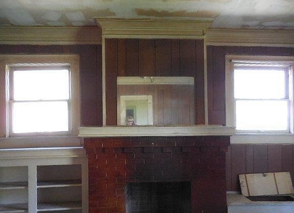 3rd image of 1036 E Baltimore Ave