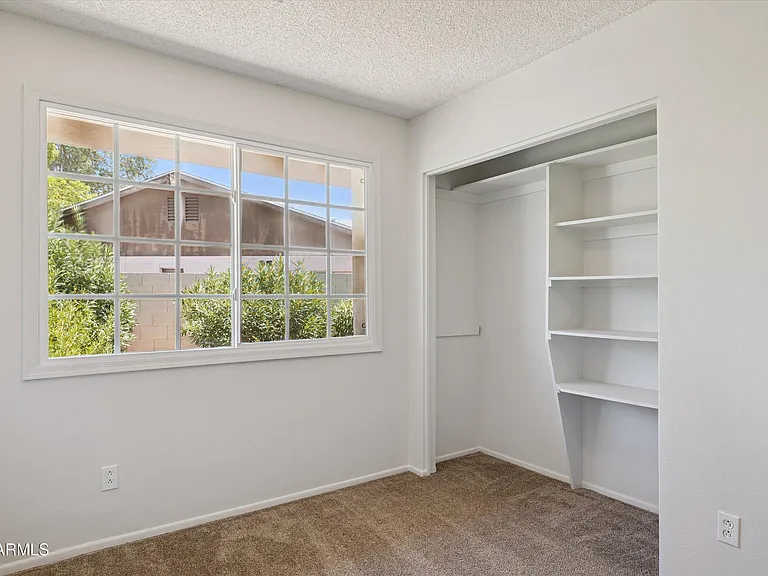 3526 E Sahuaro Dr — Photo 29