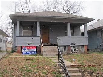 Apr 4 2011