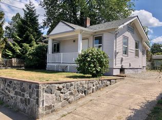 214 NE Lombard St, Portland, OR 97211