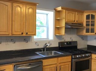 138 Forest St #2, Montclair, NJ 07042
