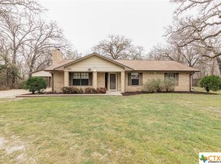 765 Goetz Rd, Cameron, TX 76520