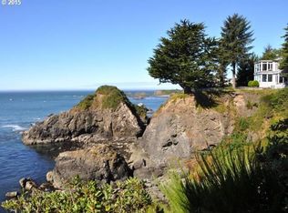 92 Tanbark Cres, Brookings, OR 97415