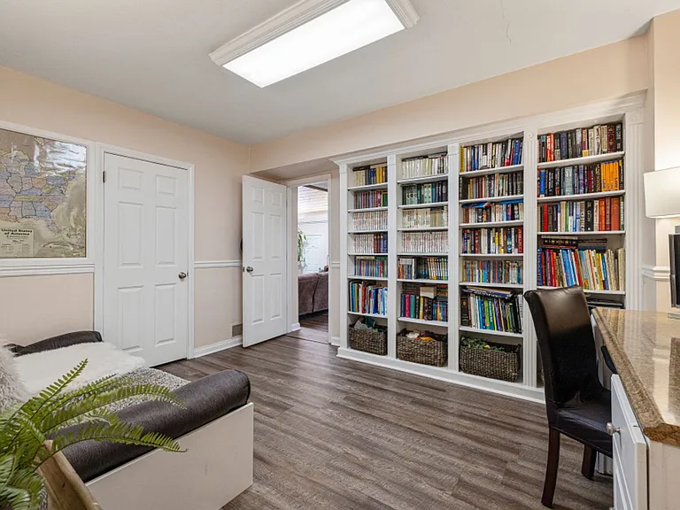 525 Mesa St — Photo 21