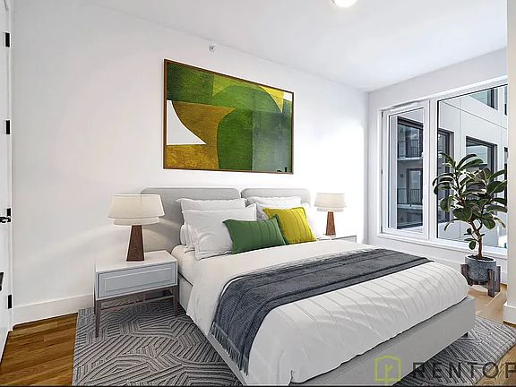 5th image of 228 Berry St #7T