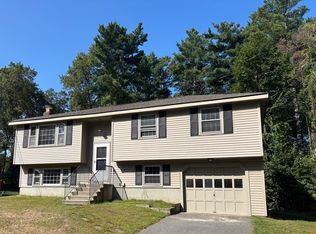 49 Monique Dr, Bellingham, MA 02019