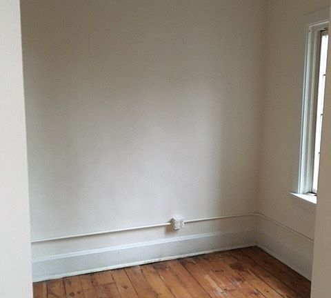 2nd image of 2409-11 S Hoyne Ave #203