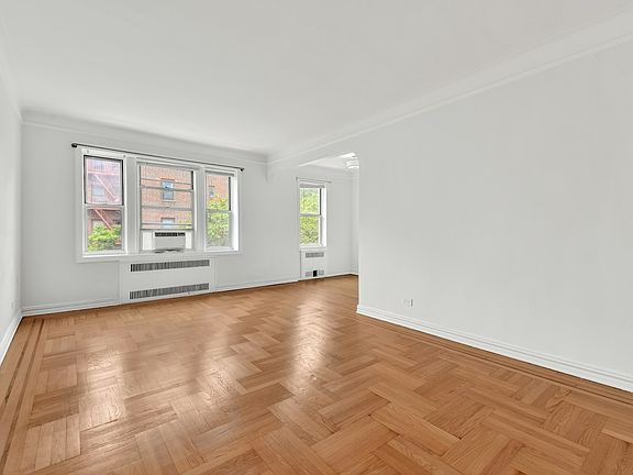 3rd image of 7901 35th Ave APT 4E