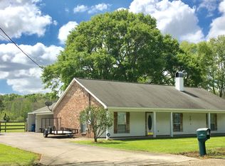 124 Welch Rd, Carencro, LA 70520