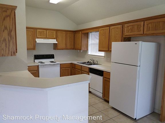 2nd image of 615 Park Meadows Dr