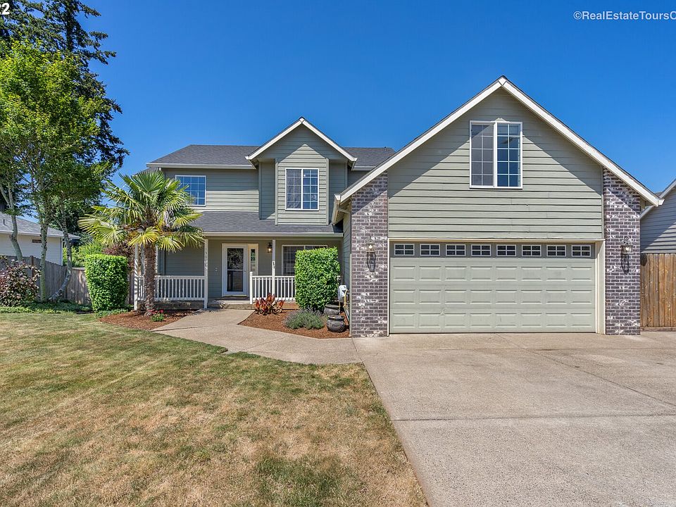 1st image of 15037 Saint Andrews Dr