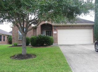 2242 Waxwing Dr, League City, TX 77573