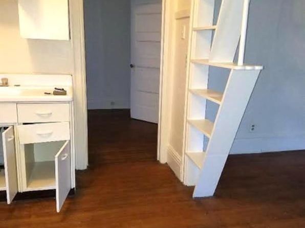101 Warwick Ave APT 1