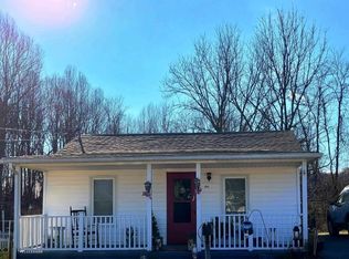 840 Goolsby St, Marion, VA 24354