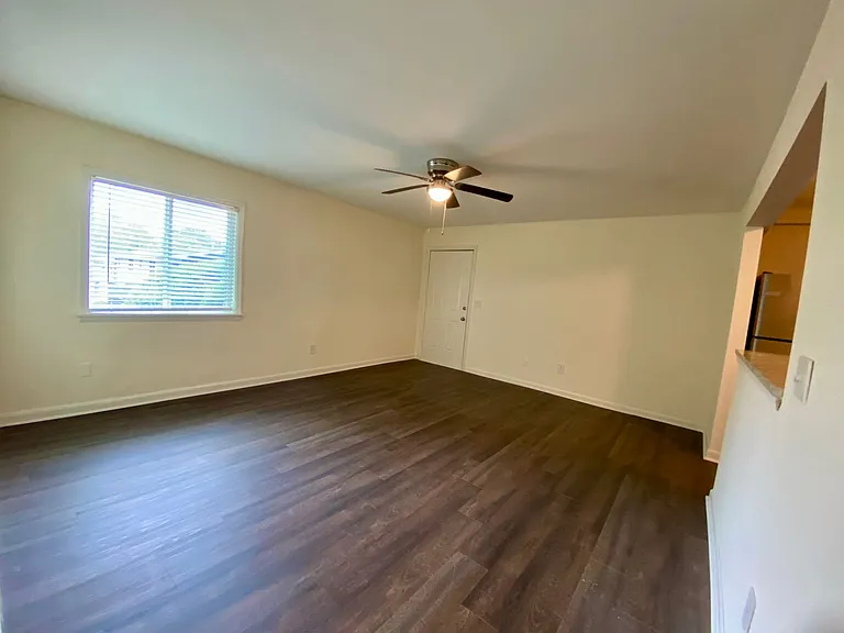 Oak Pointe Apartments — Photo 19