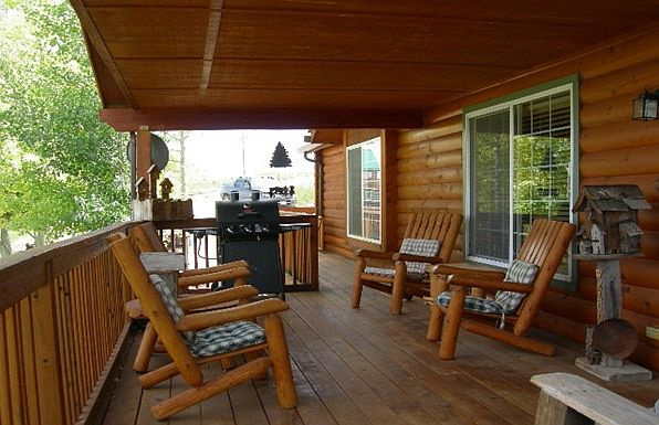 2nd image of 688 Lakeside Dr