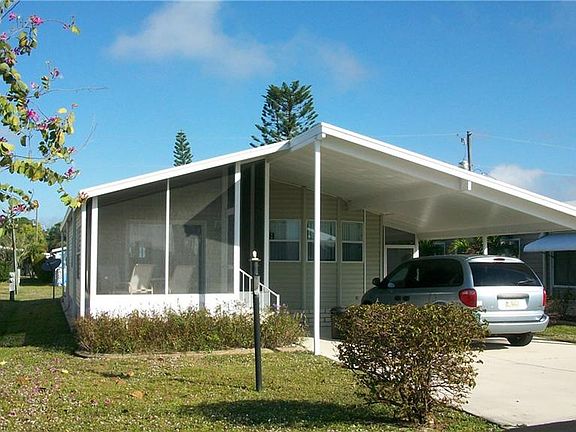 3rd image of 9783 Sugarmill Springs Dr