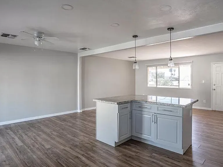 1233 S Hardy Dr — Photo 11