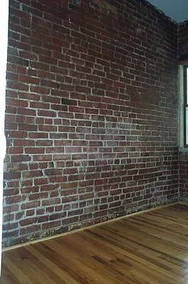 Rented by Tower Brokerage | media 43