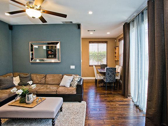 4th image of 27952 Crown Court Cir
