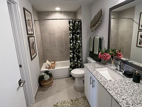 3rd image of 1465 W 31st St #211
