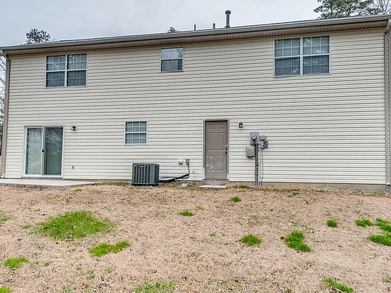 8804 Pebble Creek Rd — Photo 15
