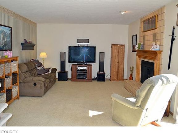 2nd image of 32641 Spinnaker Dr