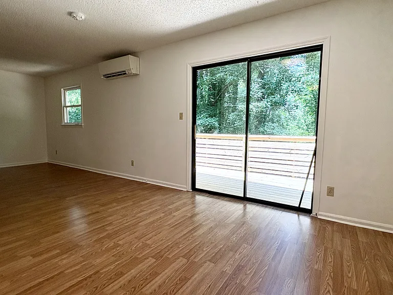 90 Providence Rd #A — Photo 11