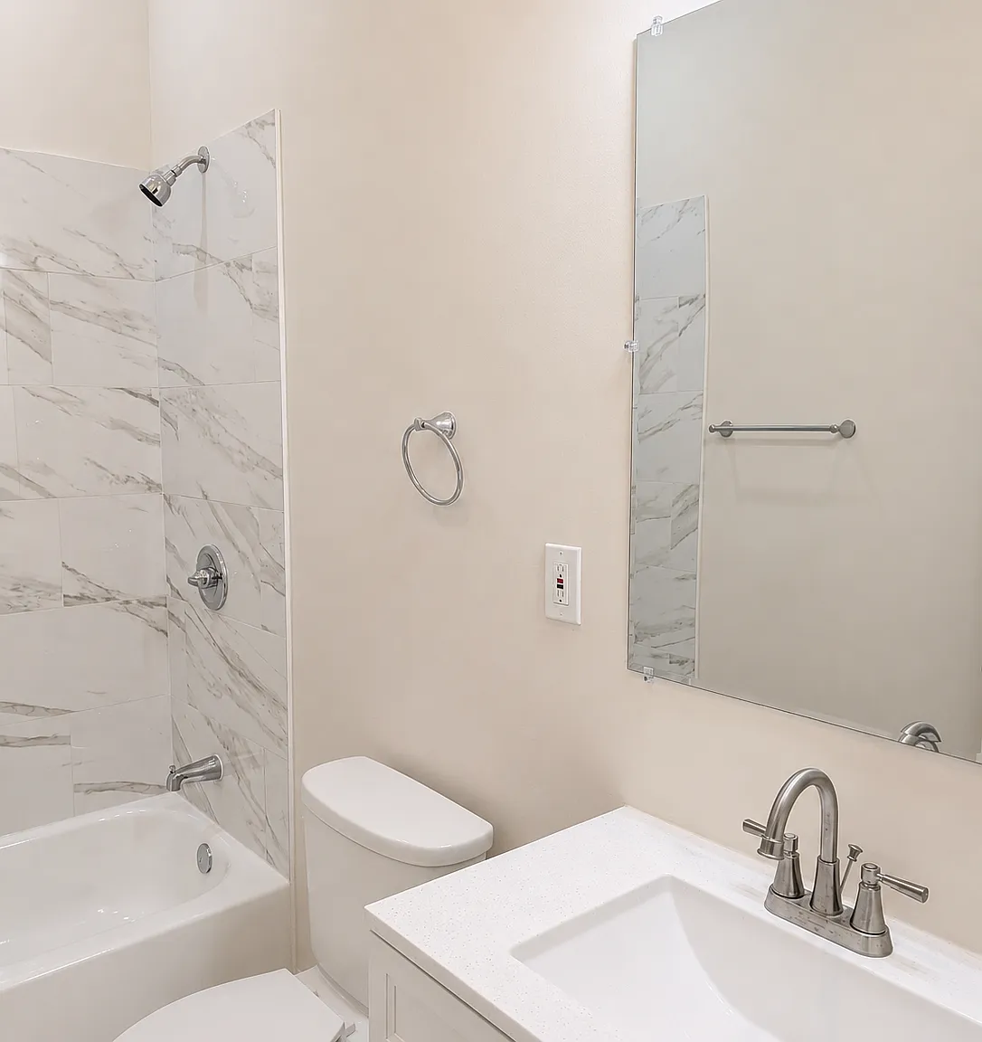 2 bed, 1085 sqft, $2,095 — Photo 4
