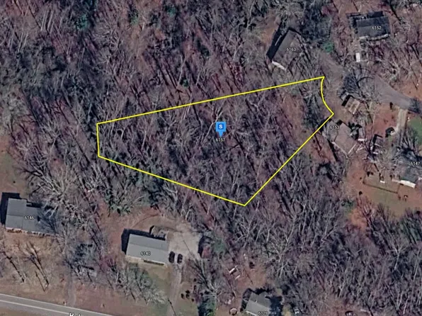 6157 Hulsey Dr, Clermont, GA 30527