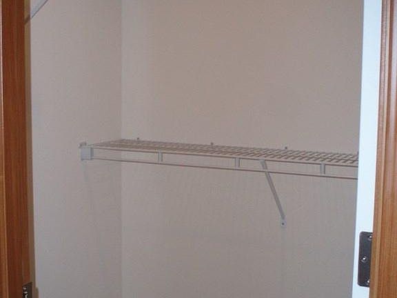 5th image of 7220 193rd Ave E #A
