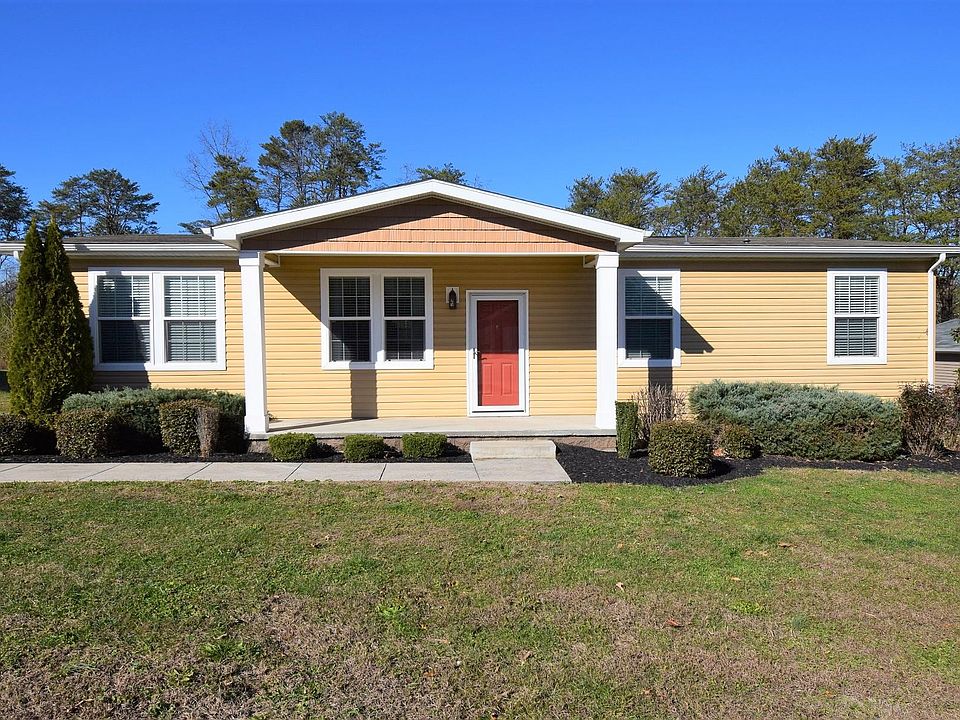 1st image of 435 Contentment Ln