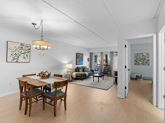 2nd image of 4820 Park Commons Dr APT 21