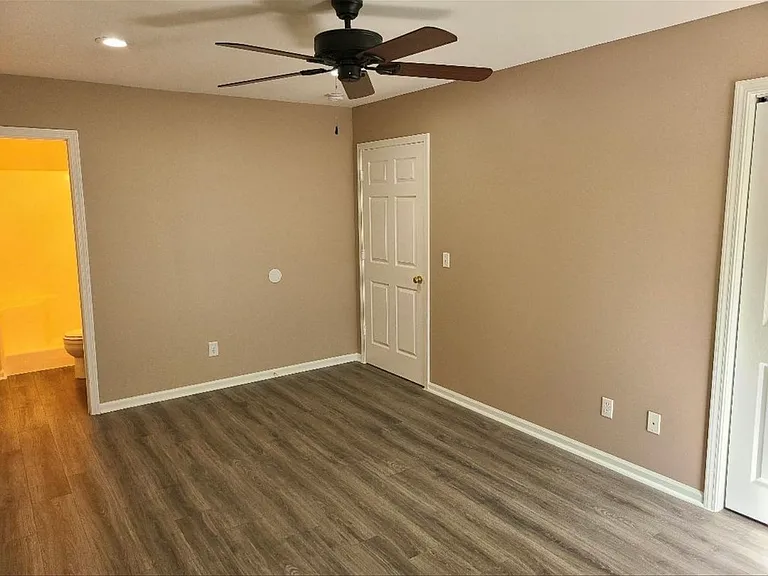 825 Foch St #825 — Photo 9