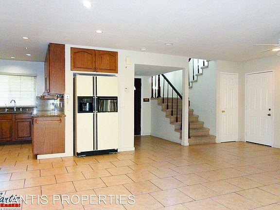5th image of 67 Sierra Vista Pl