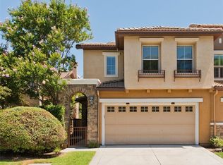 26710 Via Colina, Valencia, CA 91381