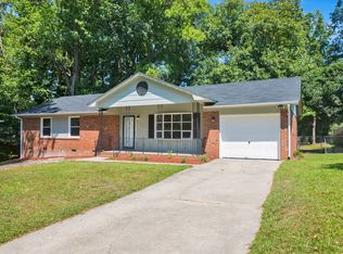 6006 Poland Ct, Fayetteville, NC 28314