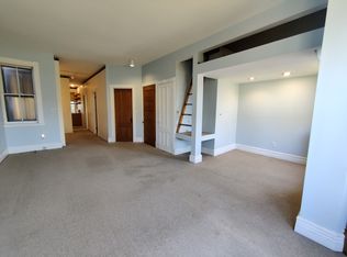 100 Dove St APT 2, Albany, NY 12210