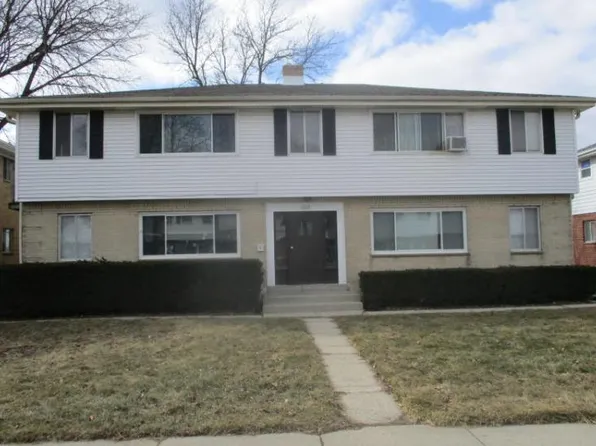 3037 W Iona Ter, Milwaukee, WI 53221