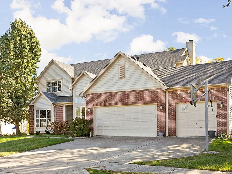 2nd image of 7933 Buckthorn Ct